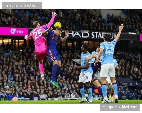 曼城剩余赛程强敌环伺 连续对阵切尔西阿森纳维拉